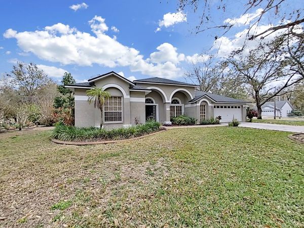 17307 OAK LEDGE DRIVE, LUTZ, FL 33549
