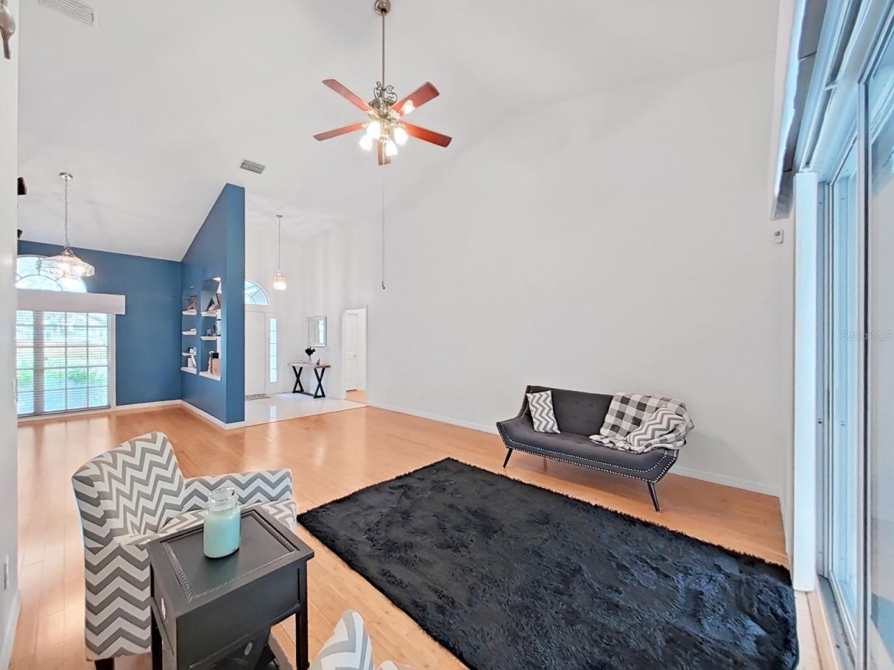 17307 Oak Ledge Drive, Lutz, FL 33549 Photo