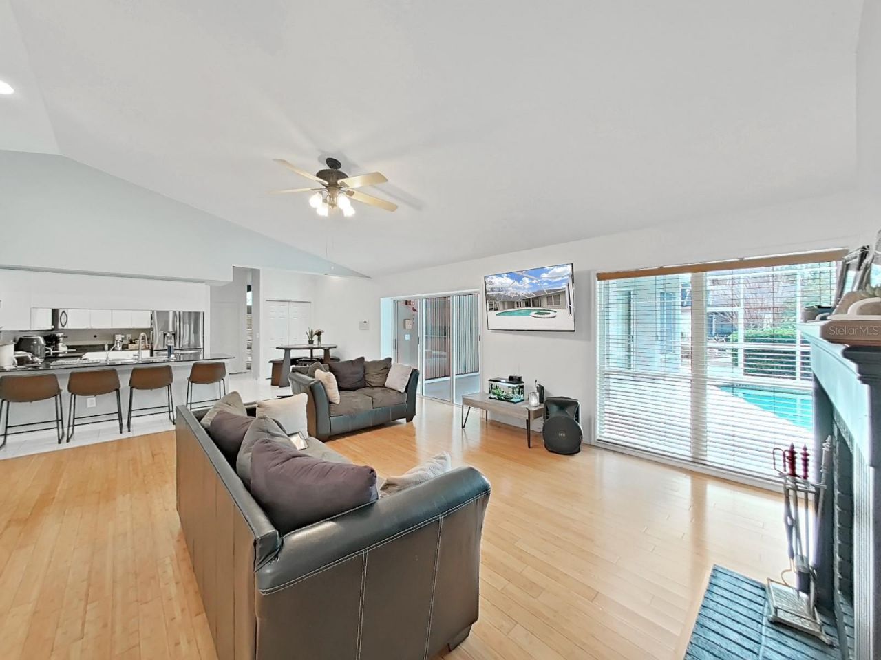 17307 Oak Ledge Drive, Lutz, FL 33549 Photo