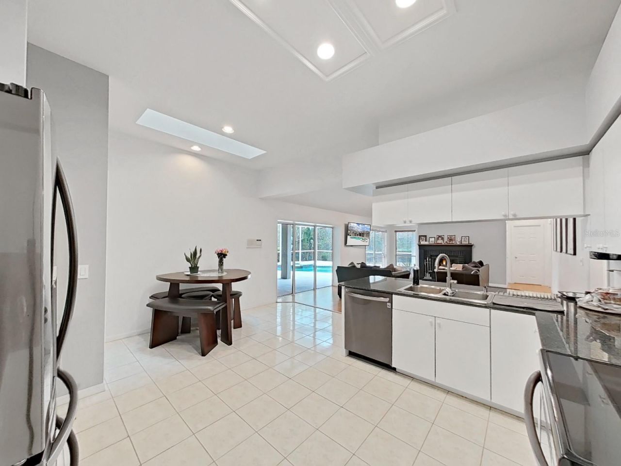 17307 Oak Ledge Drive, Lutz, FL 33549 Photo