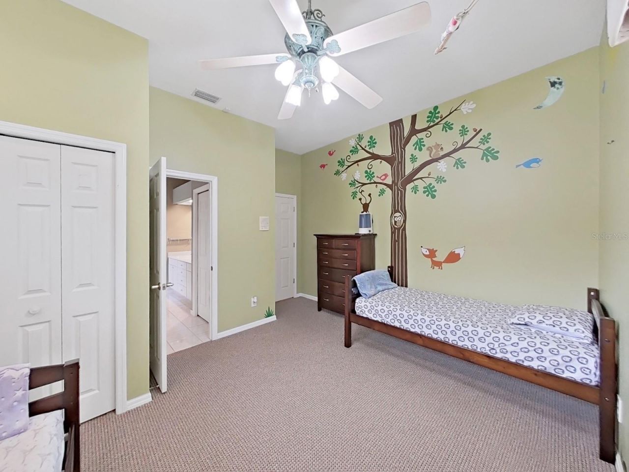 17307 Oak Ledge Drive, Lutz, FL 33549 Photo