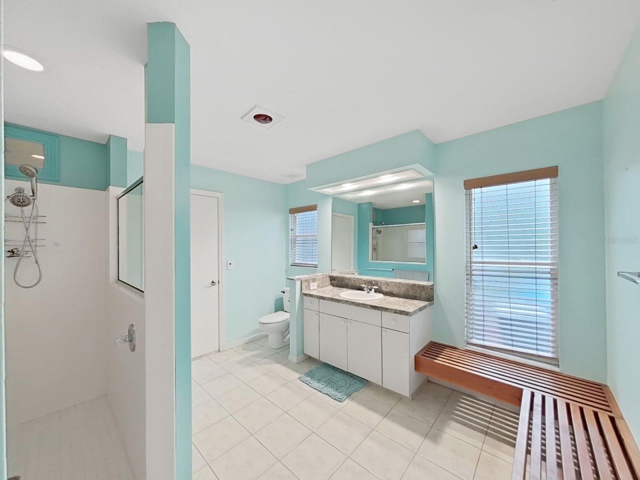 17307 Oak Ledge Drive, Lutz, FL 33549 Photo