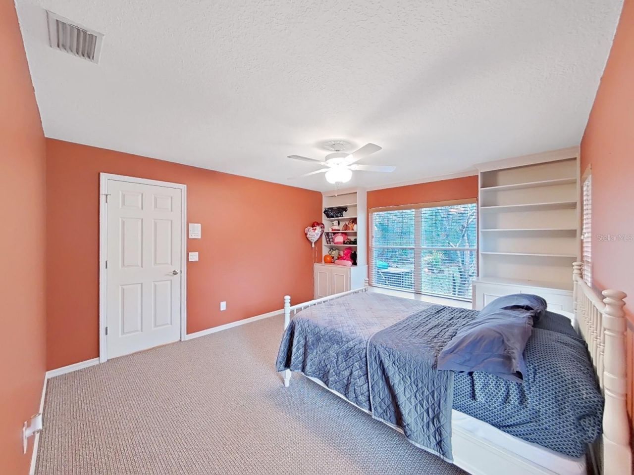 17307 Oak Ledge Drive, Lutz, FL 33549 Photo
