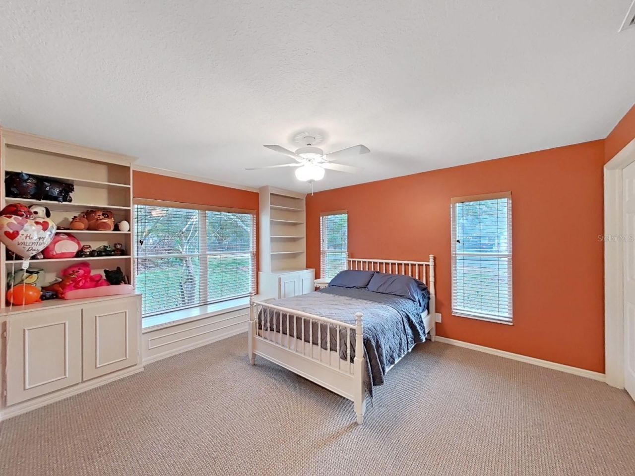 17307 Oak Ledge Drive, Lutz, FL 33549 Photo