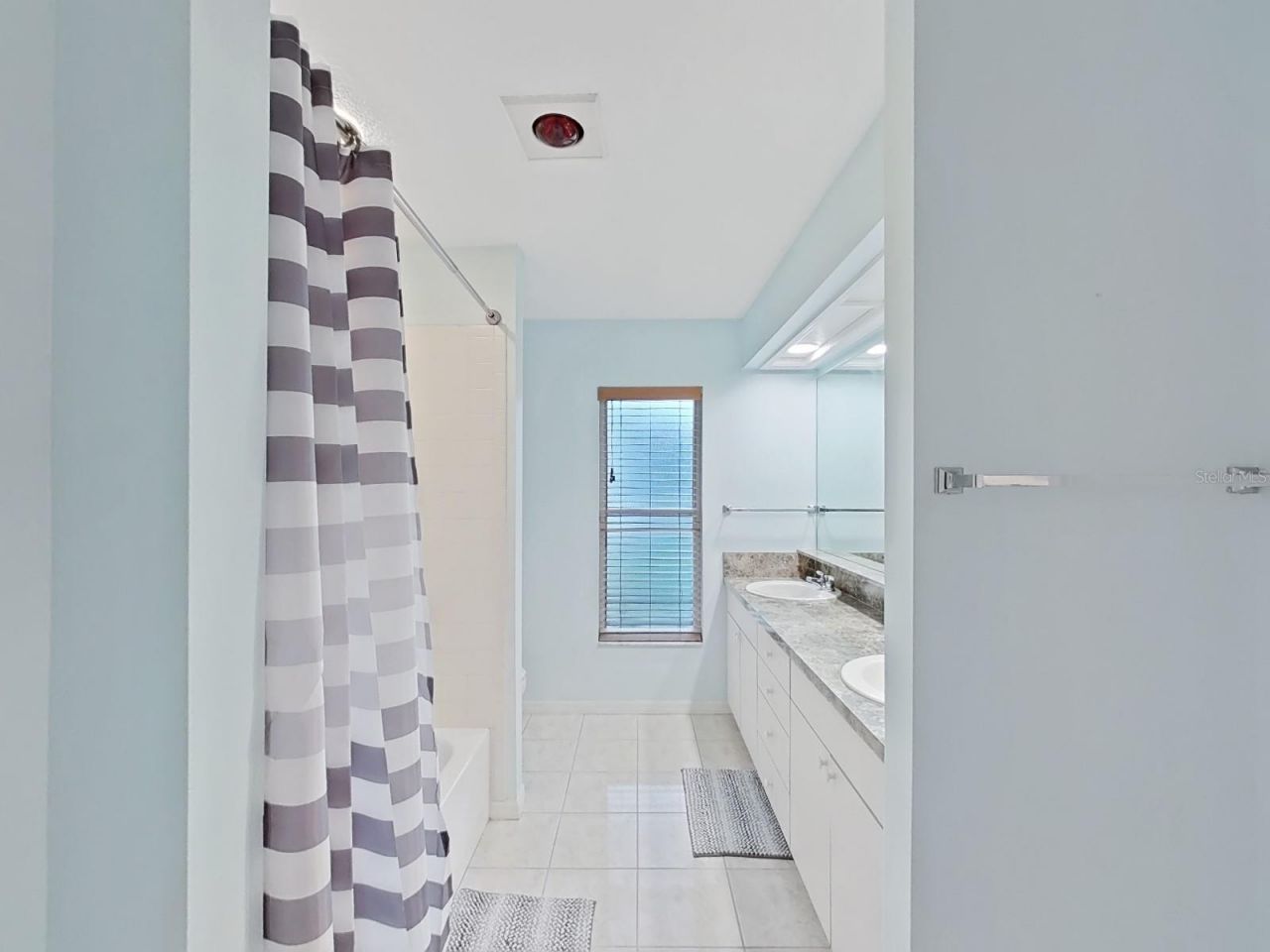 17307 Oak Ledge Drive, Lutz, FL 33549 Photo