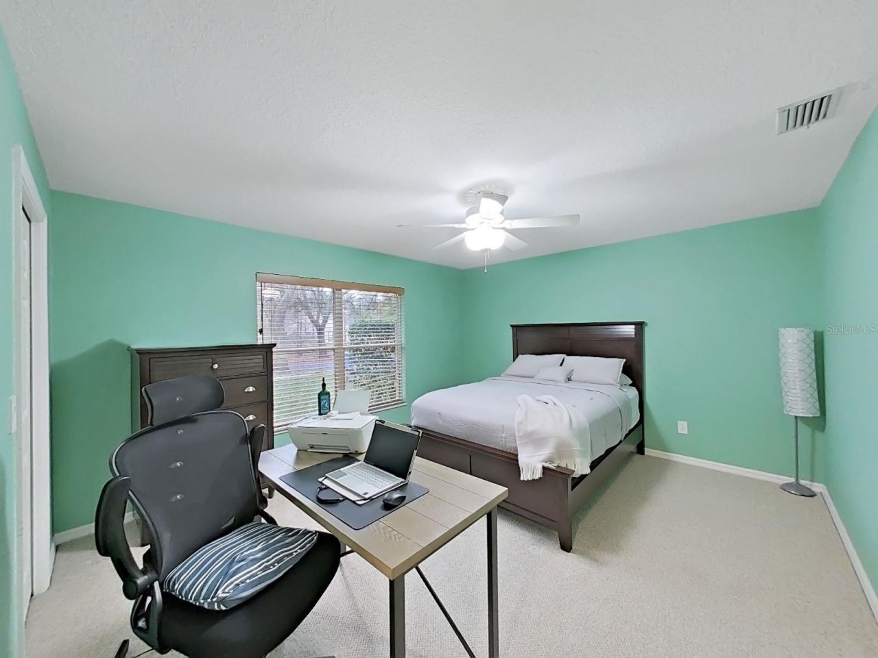 17307 Oak Ledge Drive, Lutz, FL 33549 Photo