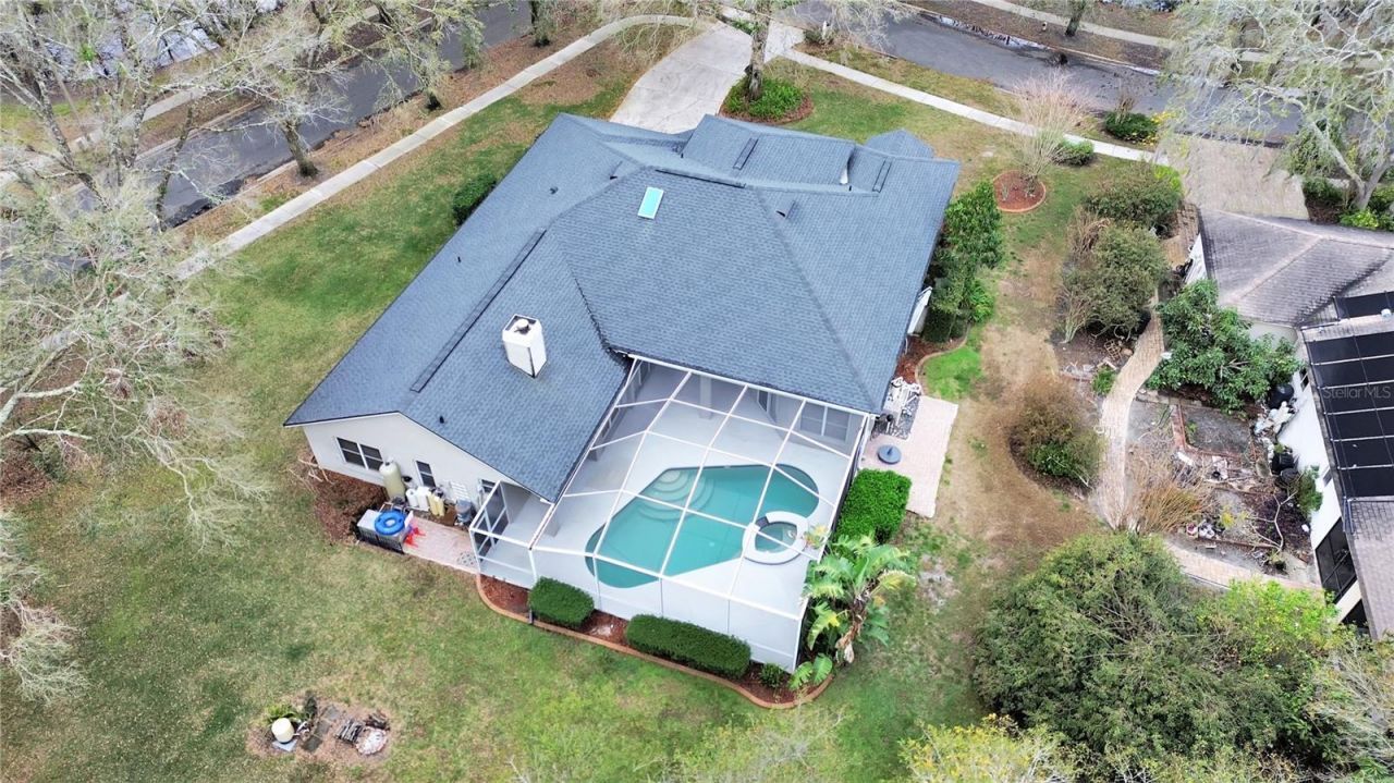 17307 Oak Ledge Drive, Lutz, FL 33549 Photo