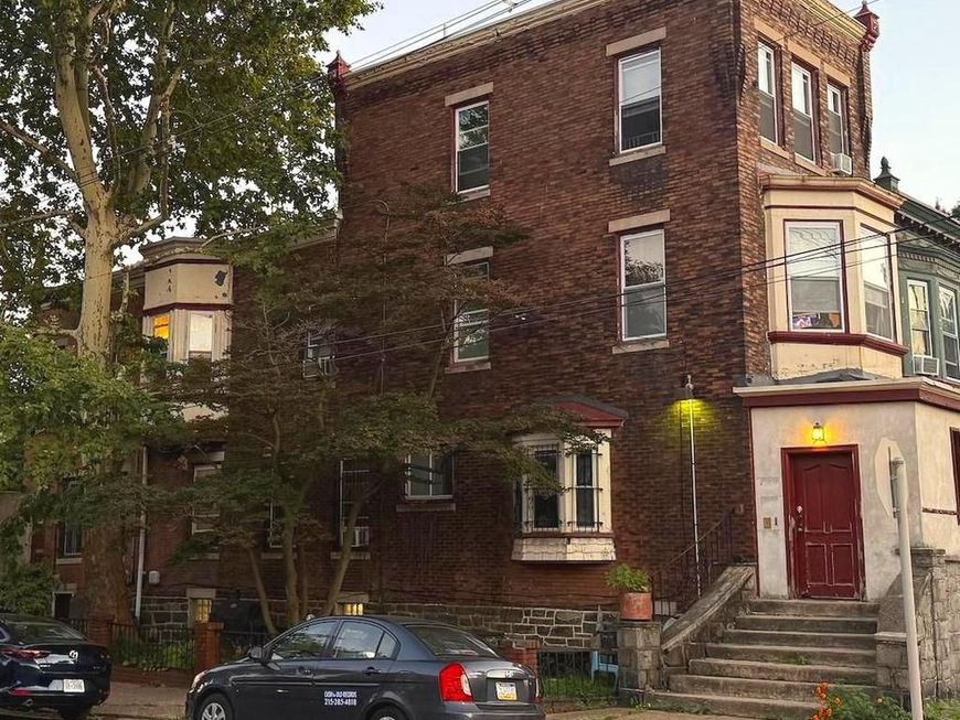 5000 Florence Avenue, Philadelphia, PA 19143 Main Photo