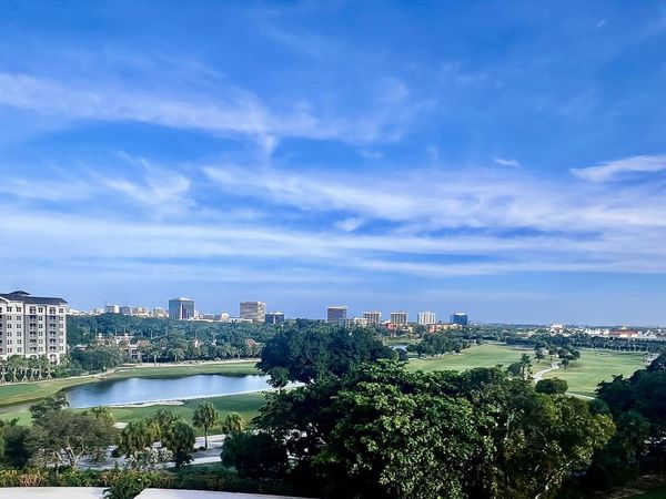 2425 Presidential Way, Unit 806, West Palm Beach, FL 33401