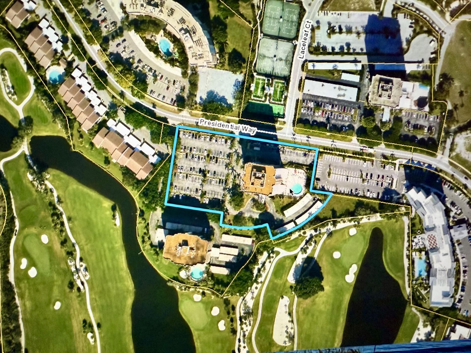 2425 Presidential Way, Unit 806, West Palm Beach, FL 33401 Photo