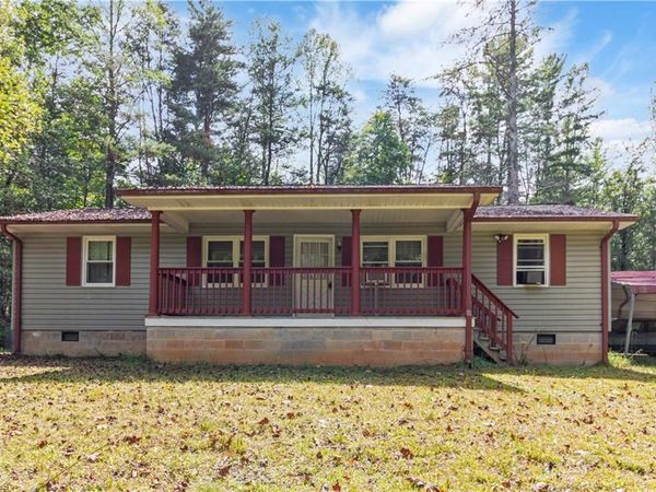 312 Brookview Drive, Boomer, NC 28606