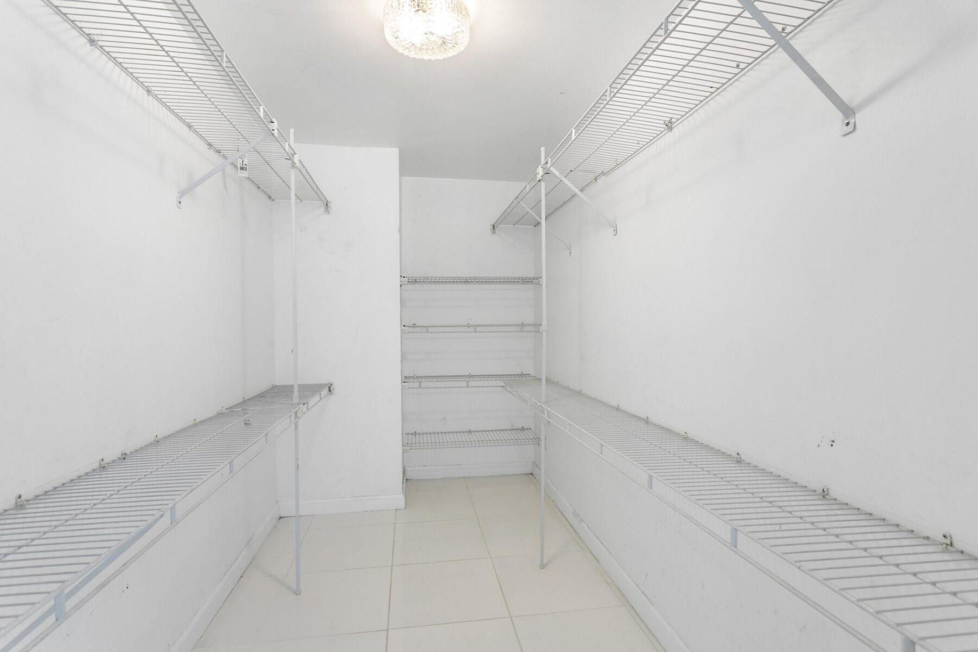 2425 Presidential Way, Unit 1703, West Palm Beach, FL 33401 Photo