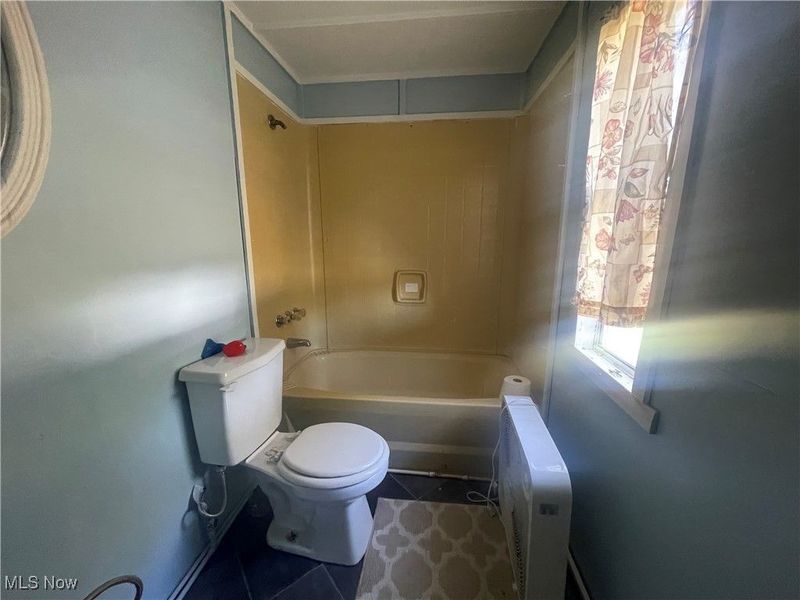 765 Hannaman Lane, Elizabeth, WV 26143 Photo 8