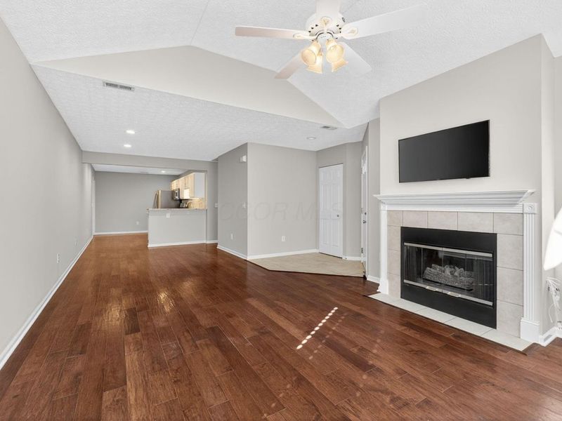 4636 Collingville Way, Unit 22, Columbus, OH 43230 Photo 13