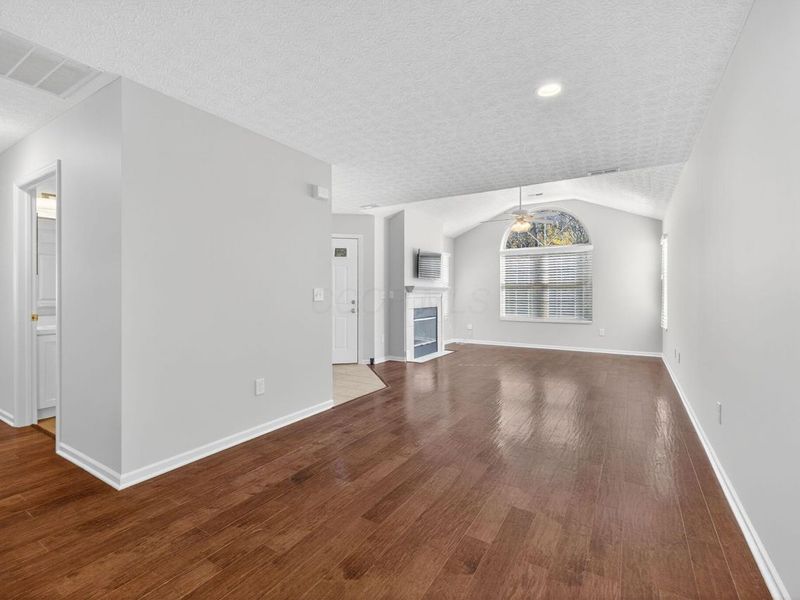 4636 Collingville Way, Unit 22, Columbus, OH 43230 Photo 15