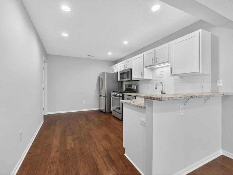 4636 Collingville Way, Unit 22, Columbus, OH 43230 Photo 16