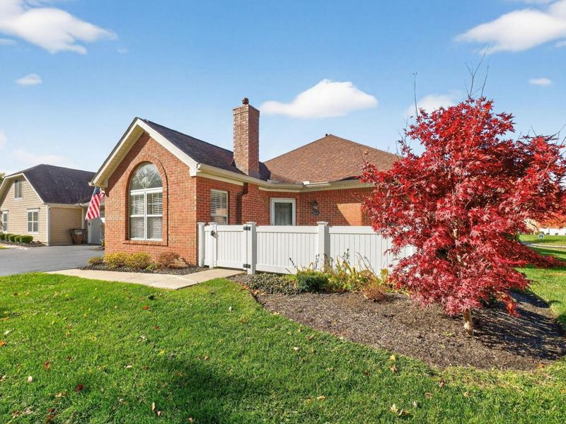 4636 Collingville Way, Unit 22, Columbus, OH 43230 Photo 2