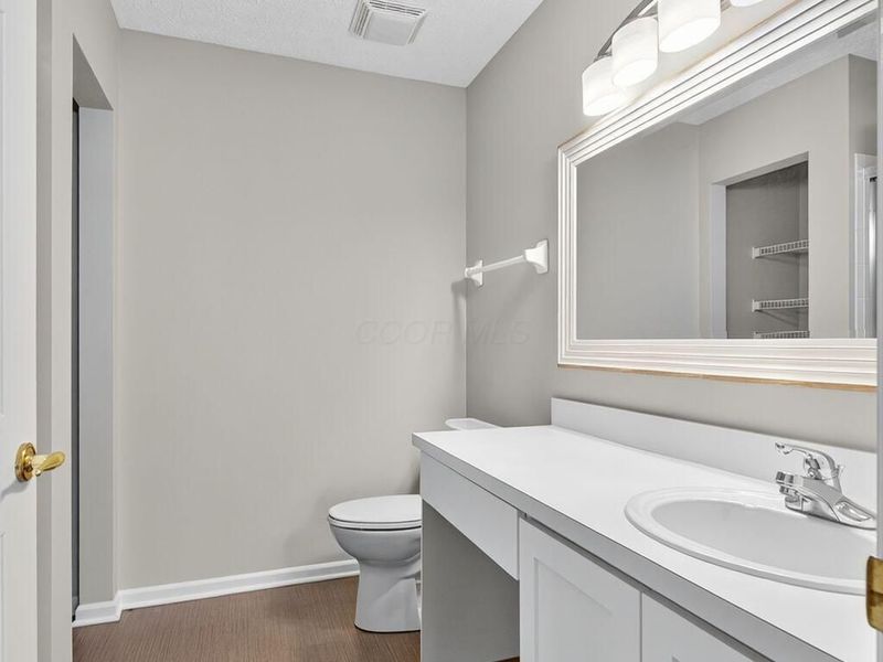 4636 Collingville Way, Unit 22, Columbus, OH 43230 Photo 27