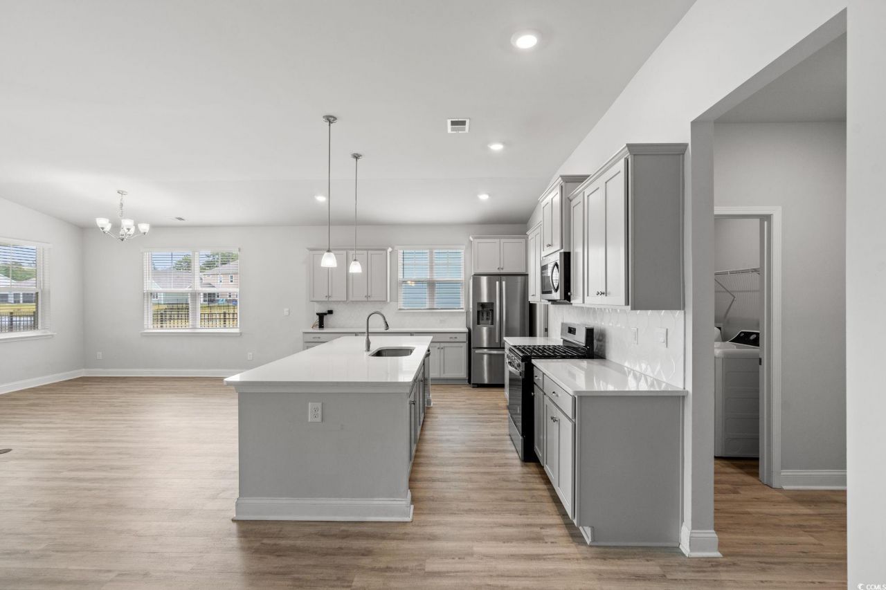 4574 Lady Slipper Dr. Photo 6