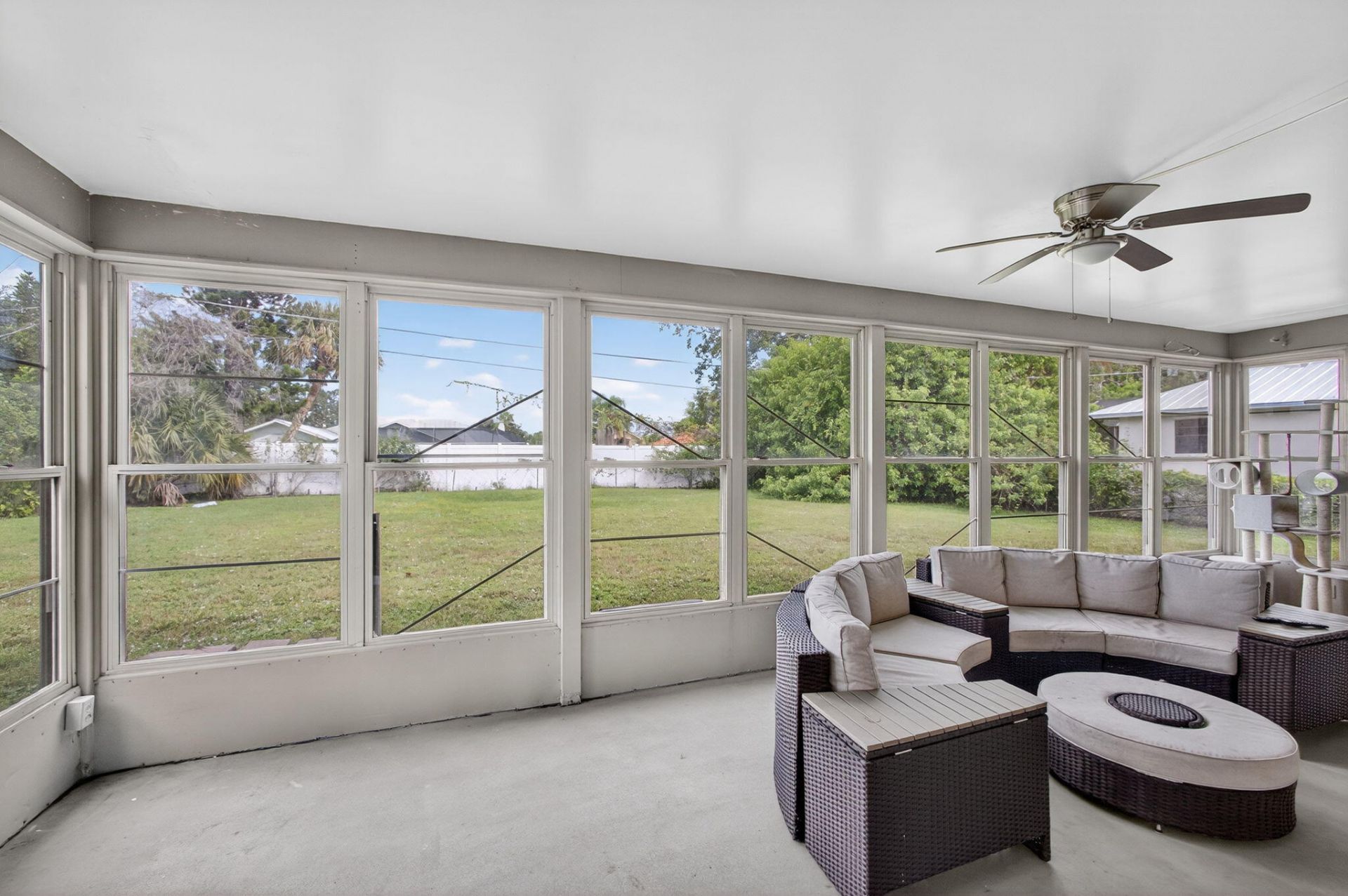 607 SE Forgal Street Se, Port Saint Lucie, FL 34983 Photo