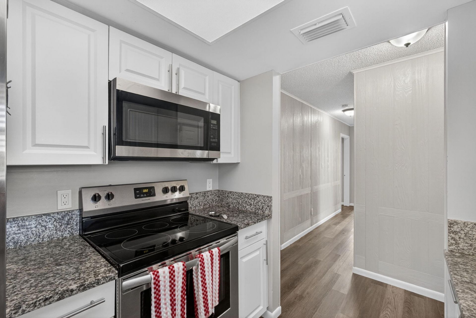 607 SE Forgal Street Se, Port Saint Lucie, FL 34983 Photo