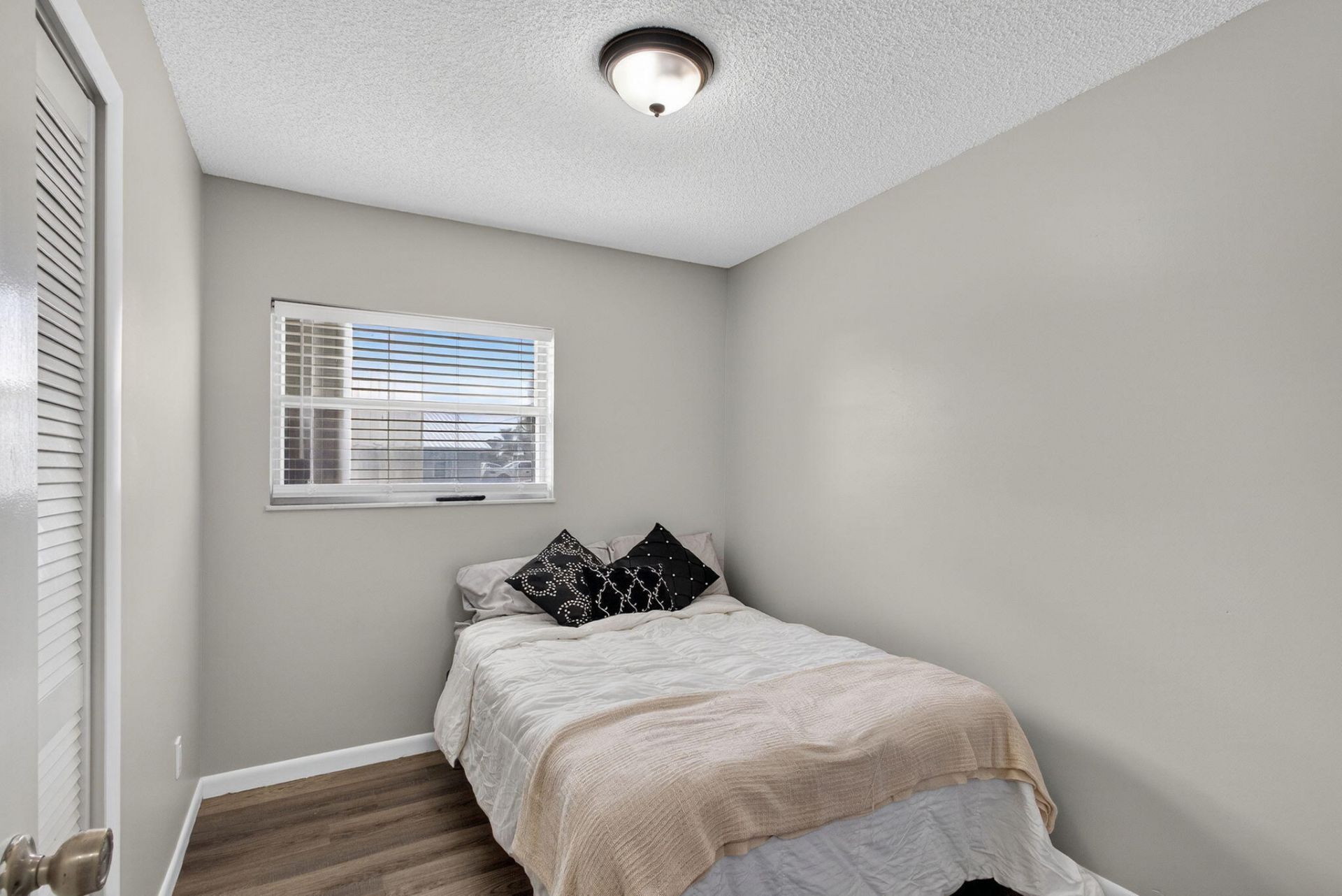 607 SE Forgal Street Se, Port Saint Lucie, FL 34983 Photo