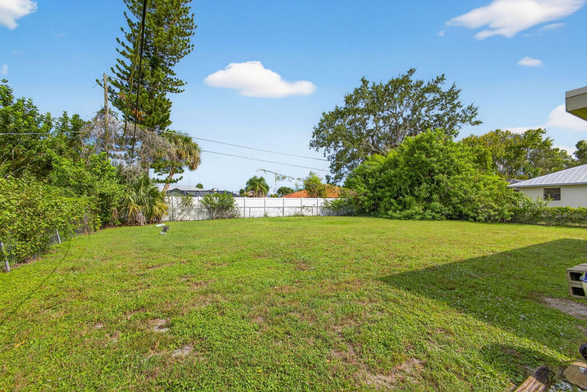 607 SE Forgal Street Se, Port Saint Lucie, FL 34983 Photo