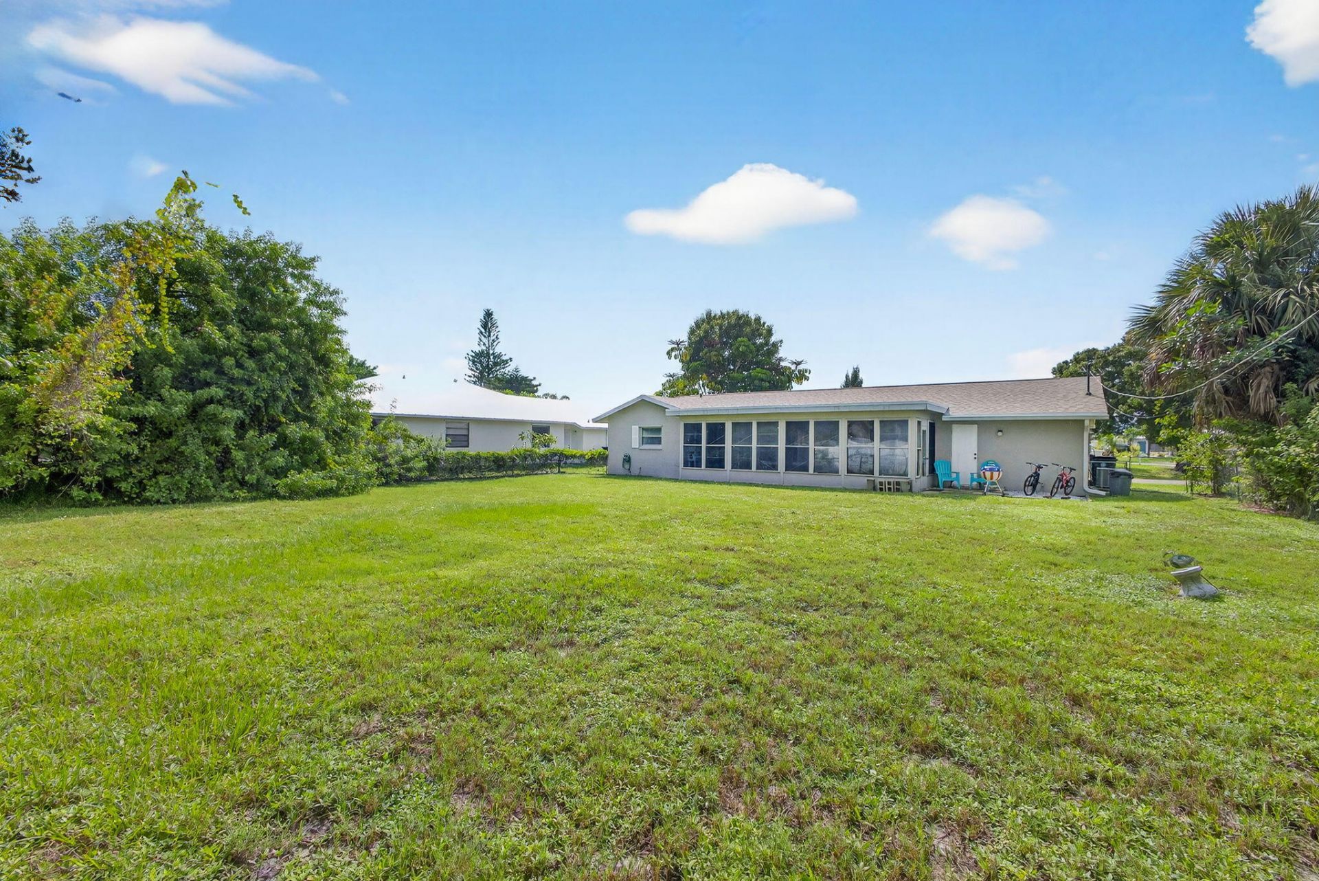 607 SE Forgal Street Se, Port Saint Lucie, FL 34983 Photo