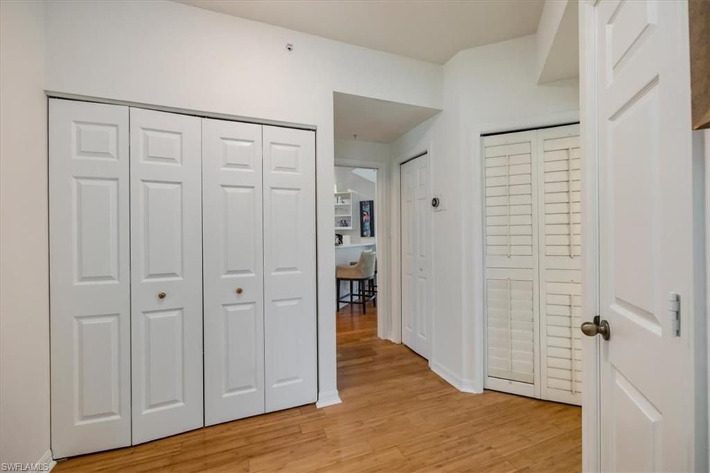 545 11th Ave S, Unit 104, Naples, FL 34102 Photo