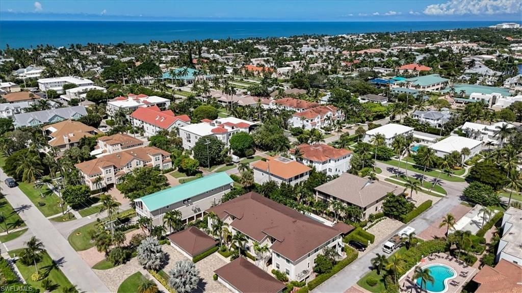 545 11th Ave S, Unit 104, Naples, FL 34102 Photo