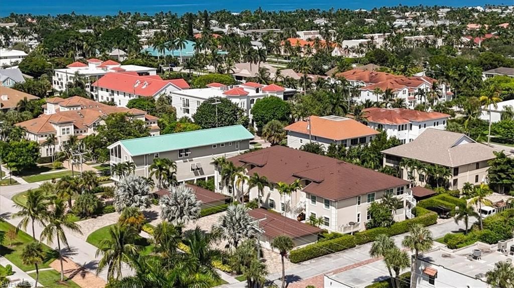 545 11th Ave S, Unit 104, Naples, FL 34102 Photo