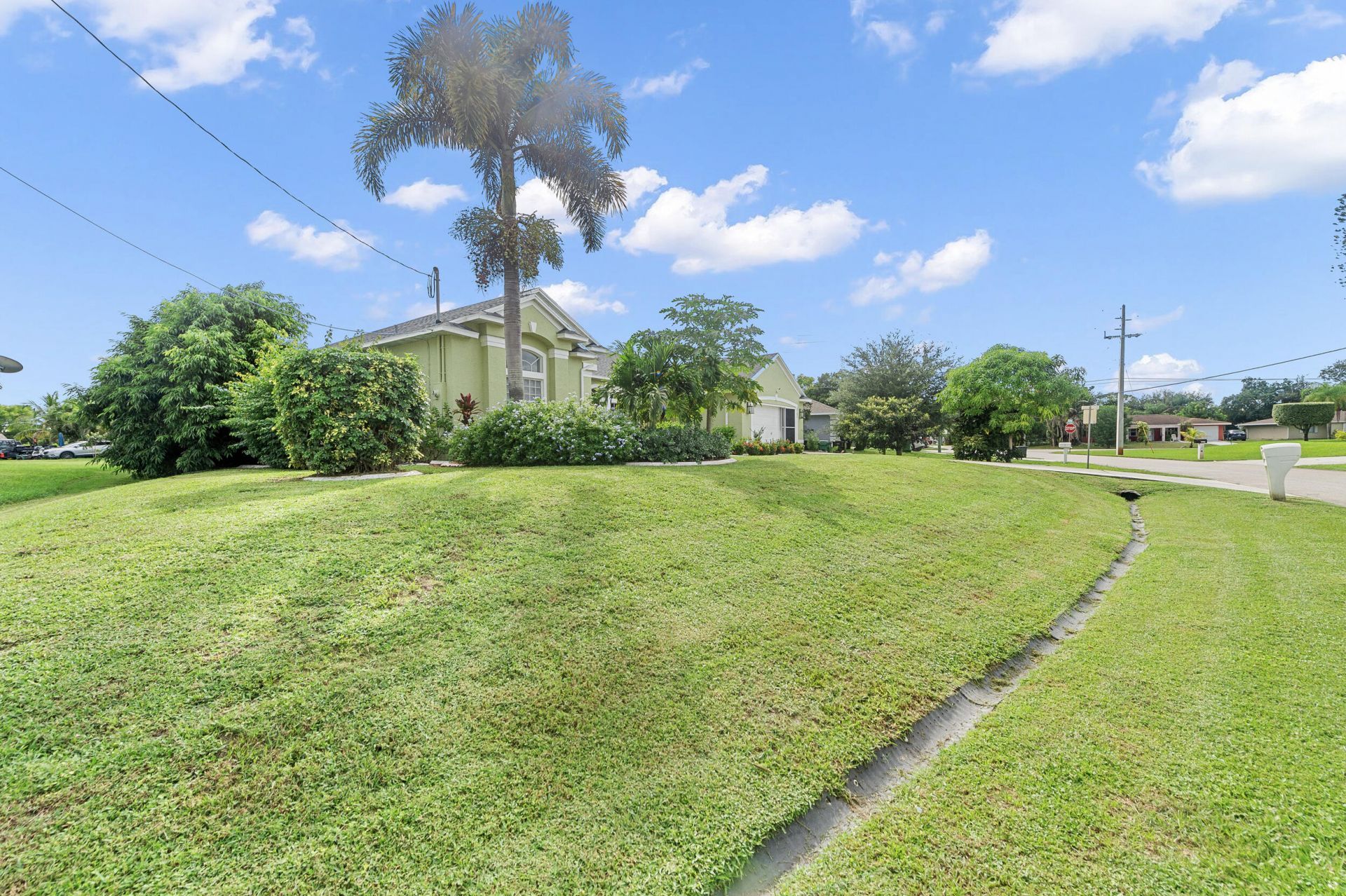 3183 SW Ann Arbor Road, Port Saint Lucie, FL 34953 Photo