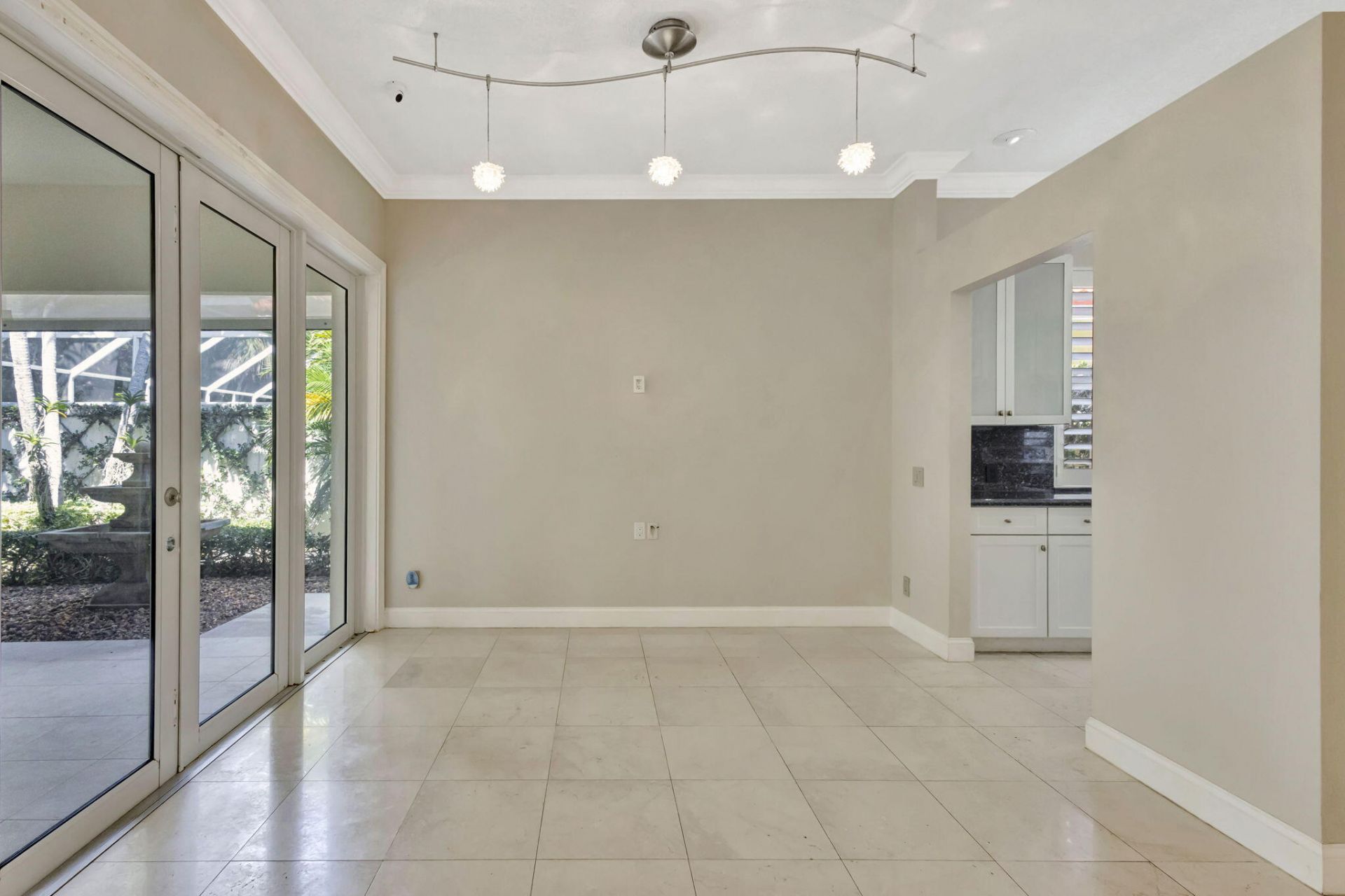 229 E Tall Oaks Circle, Palm Beach Gardens, FL 33410 Photo