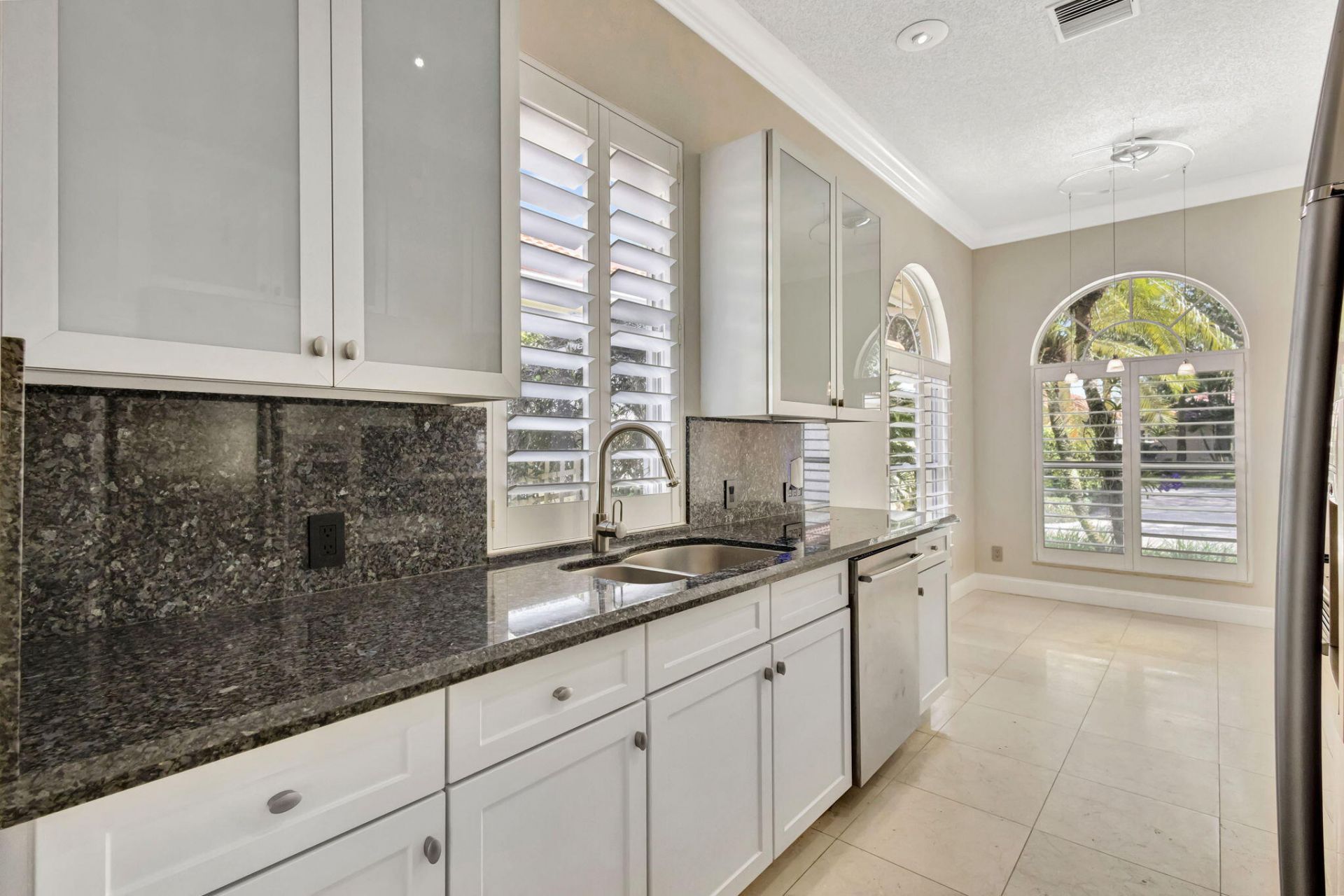 229 E Tall Oaks Circle, Palm Beach Gardens, FL 33410 Photo