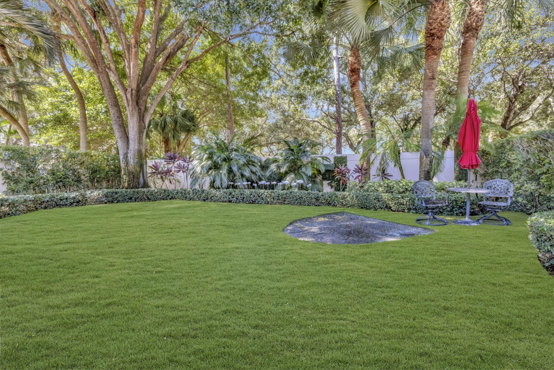 229 E Tall Oaks Circle, Palm Beach Gardens, FL 33410 Photo