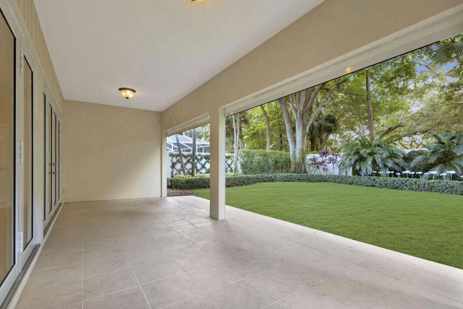 229 E Tall Oaks Circle, Palm Beach Gardens, FL 33410 Photo