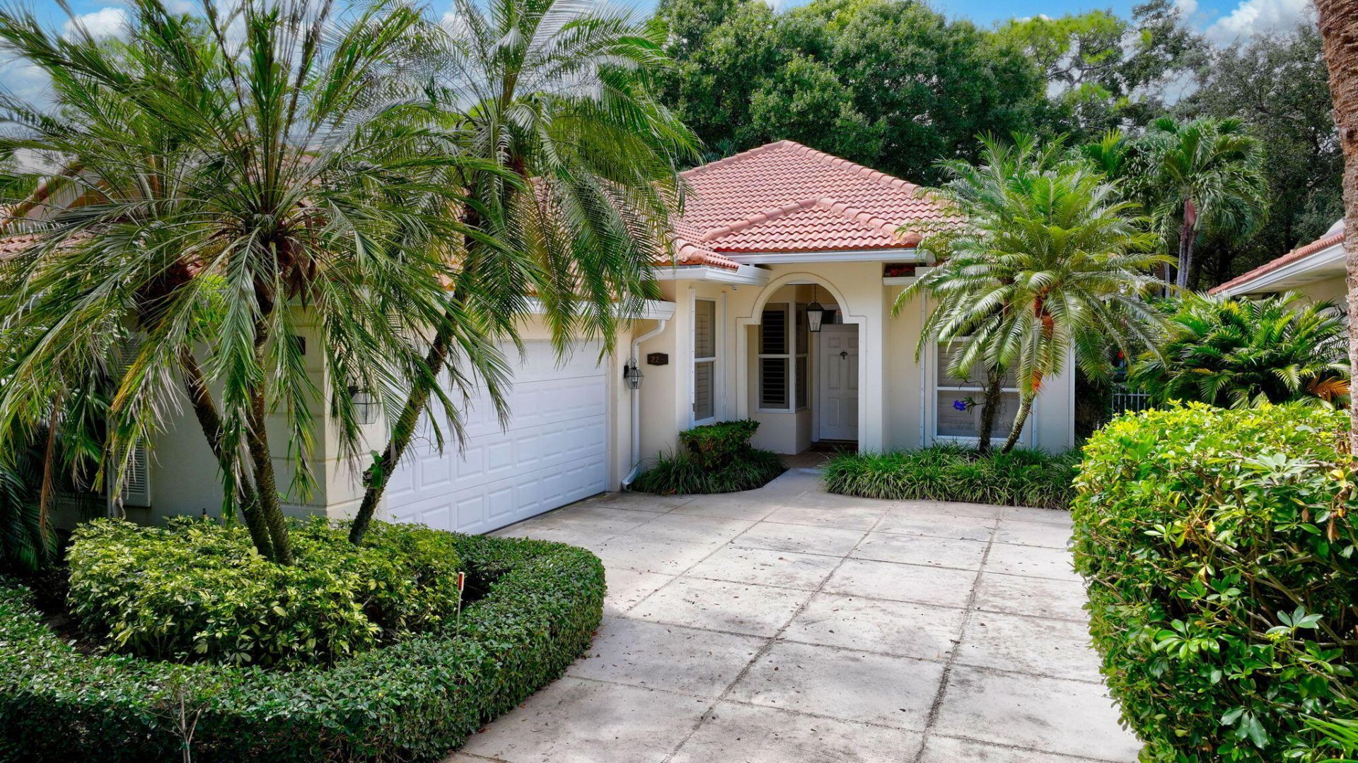 229 E Tall Oaks Circle, Palm Beach Gardens, FL 33410 Photo