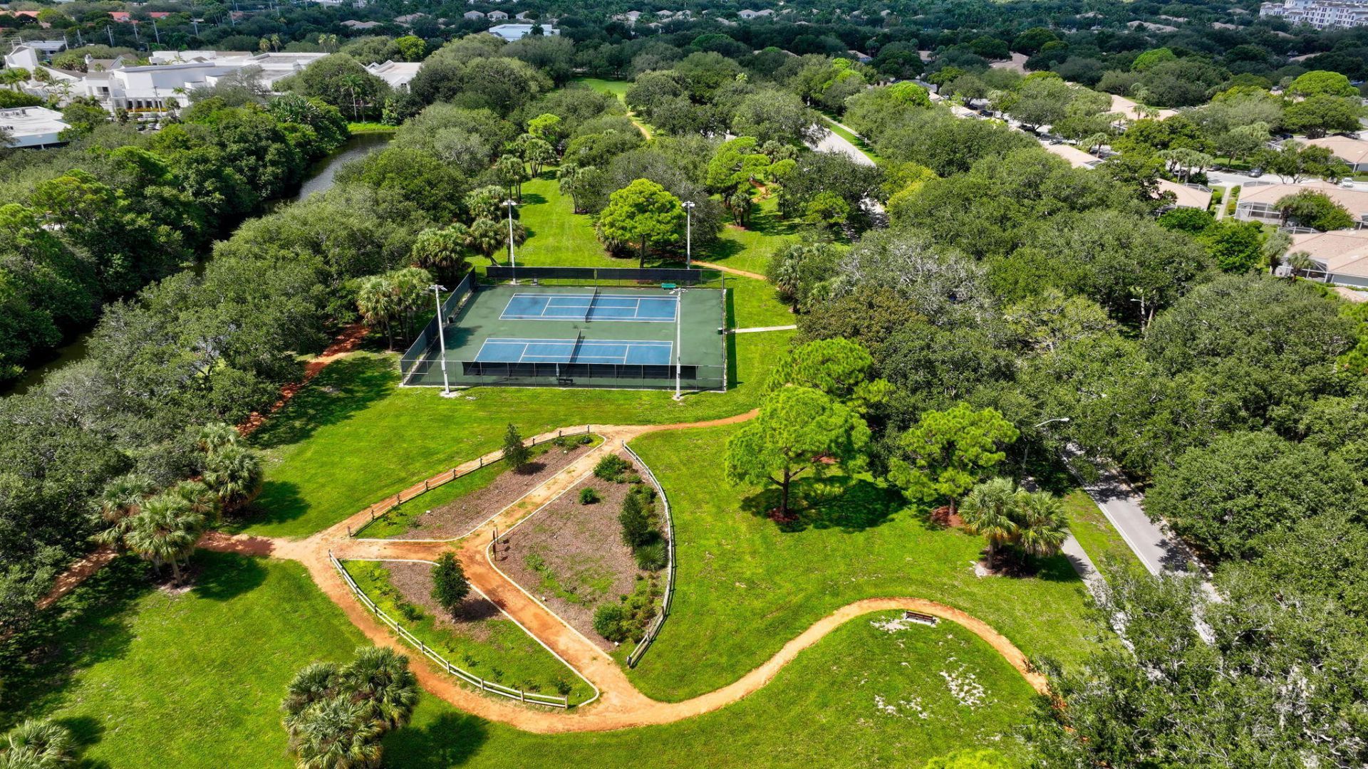 229 E Tall Oaks Circle, Palm Beach Gardens, FL 33410 Photo
