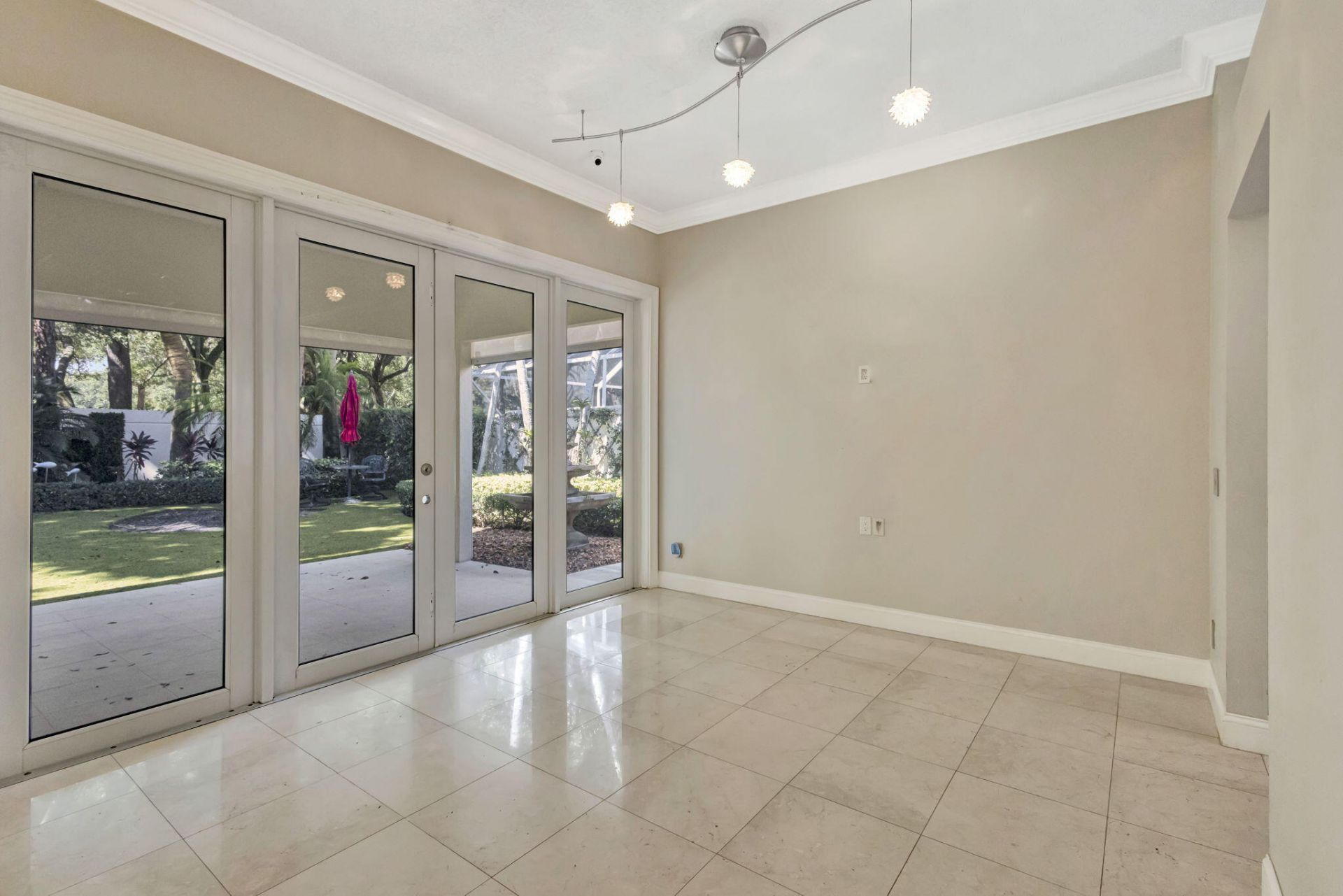 229 E Tall Oaks Circle, Palm Beach Gardens, FL 33410 Photo