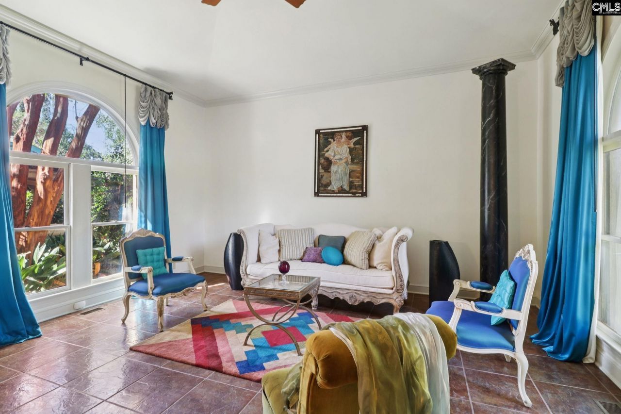 203 Holly Ridge Lane Photo 10