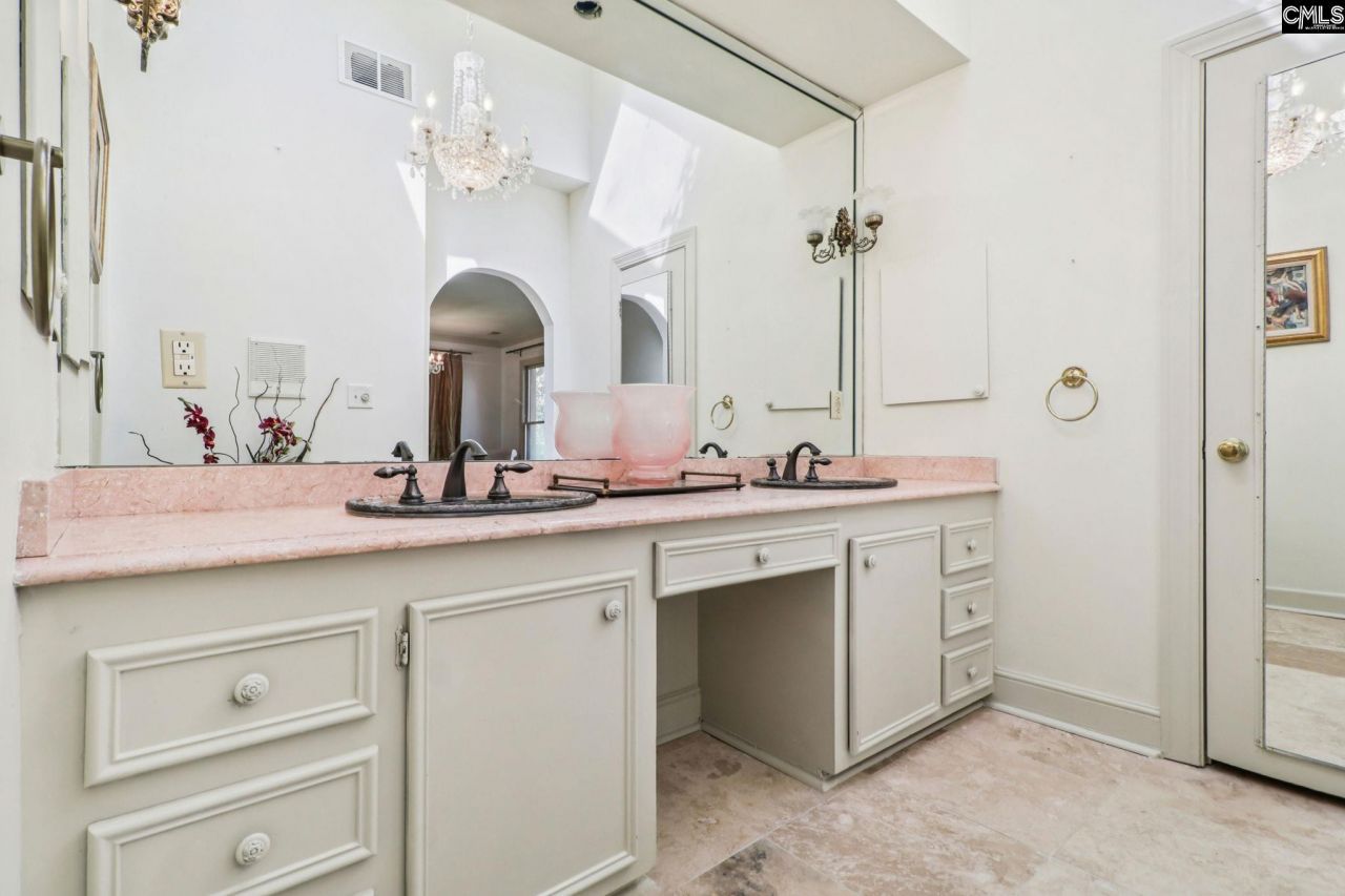 203 Holly Ridge Lane Photo 46