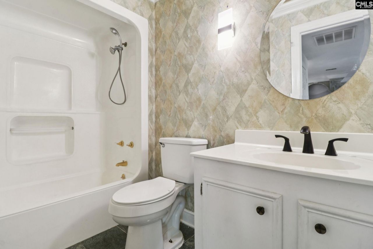 203 Holly Ridge Lane Photo 59