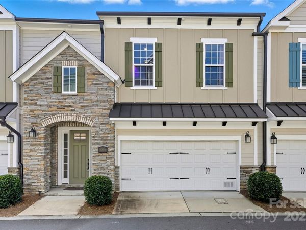 9209 Colin Crossing Court, Charlotte, NC 28277