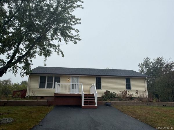 56 Club Lane, Rock Hill, NY 12775