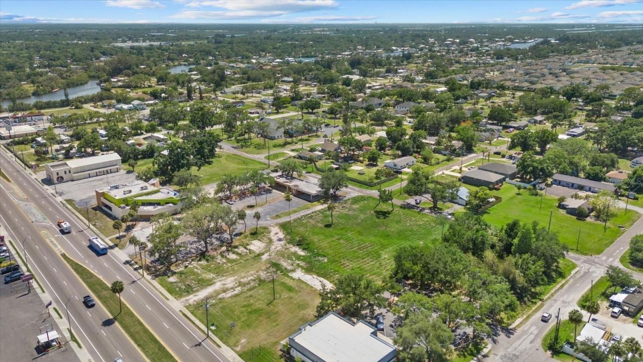 610 N Us Highway 41, Ruskin, FL 33570 Photo