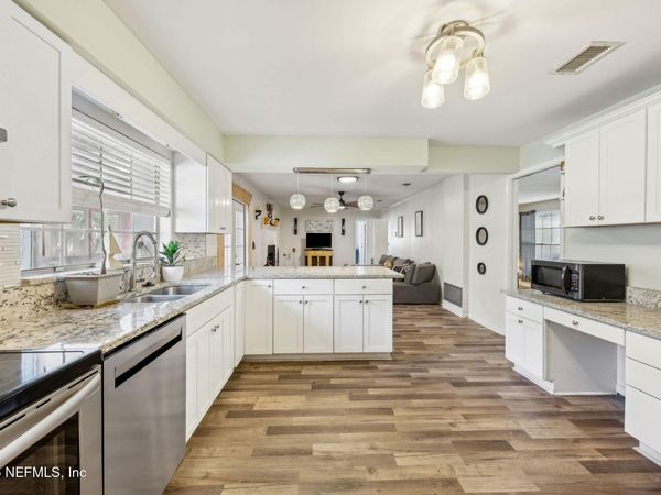 6305 WUTHERING HEIGHTS Road, Jacksonville, FL 32211