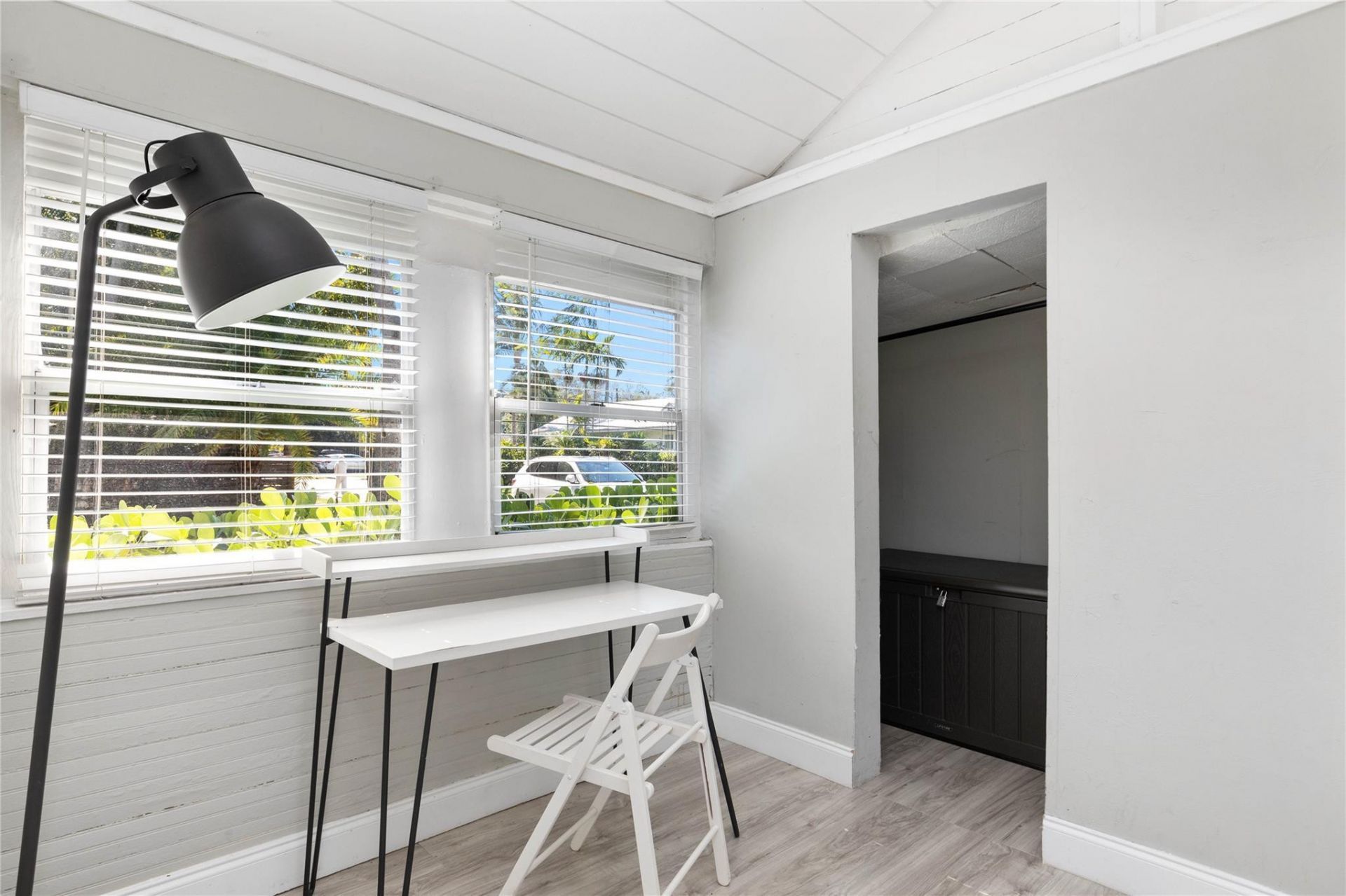 232 Seminole Avenue, Fort Lauderdale, FL 33312 Photo