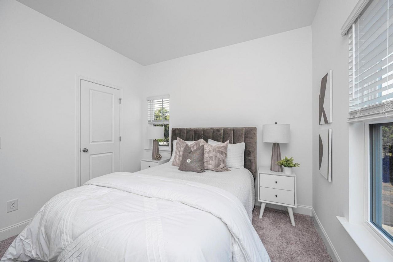 402 Gravy Train Street Photo 17