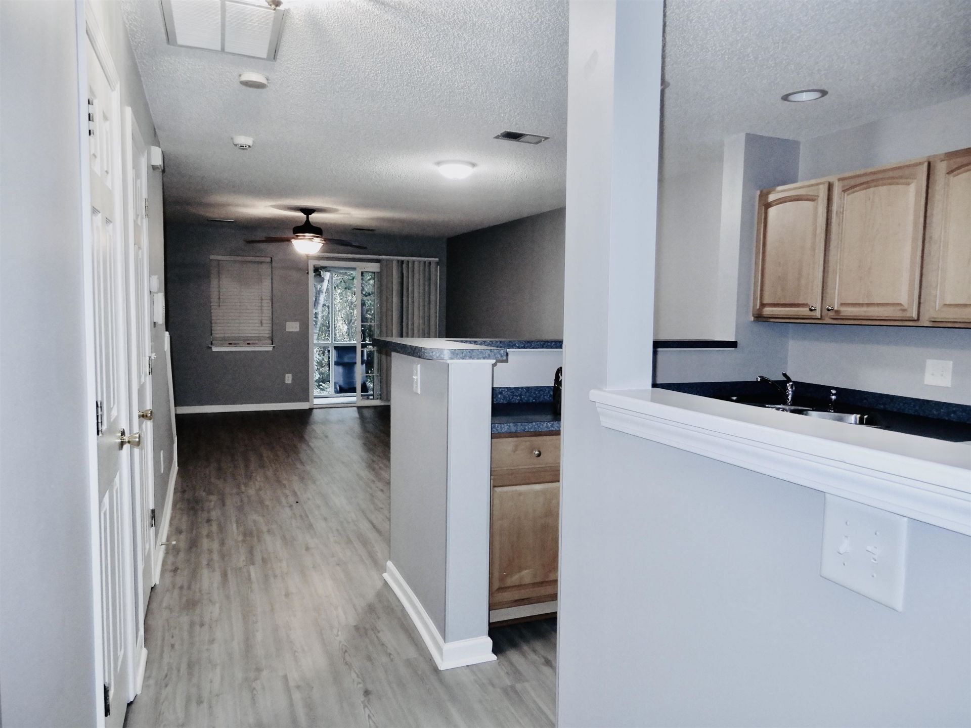 411 Seabert Rd. Photo 4