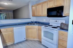 411 Seabert Rd. photo 4